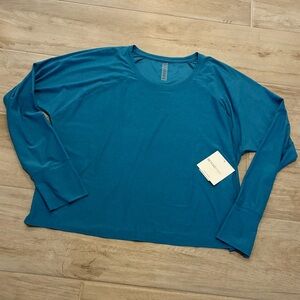 NWT!! Beyond Yoga Featherweight Dreamer Long Sleeve Pullover